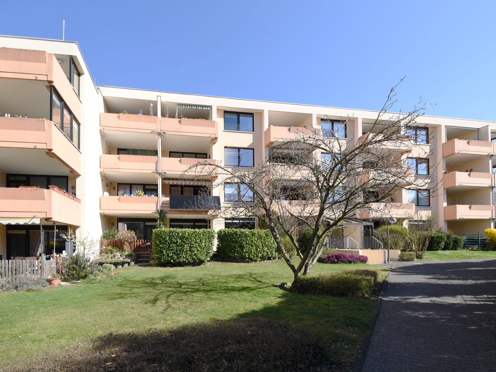 Wohnung oder Stellplatz verkaufen