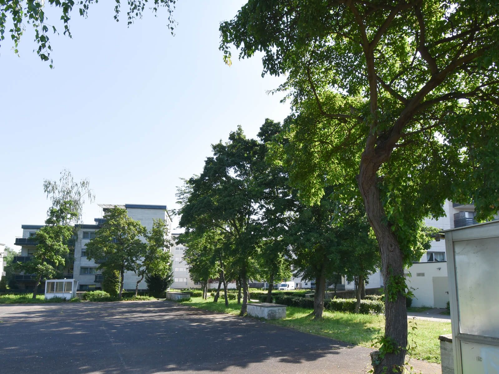 Otto-Hahn-Straße 8-10, 50126 Bergheim
