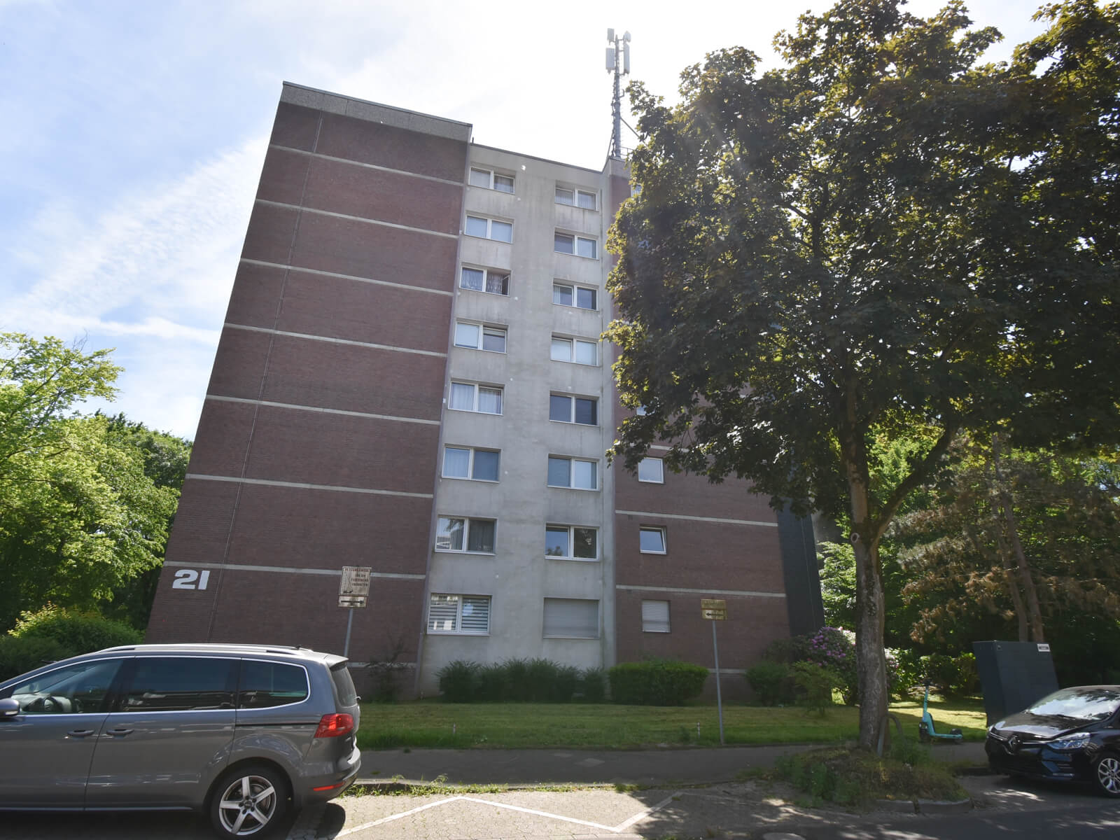 Zwickauer Straße 21-25, 40627 Düsseldorf